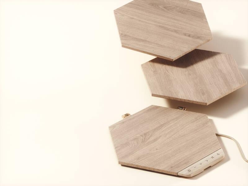 LED světlo Nanoleaf Elements Hexagons Expansion Pack 3ks dřevo