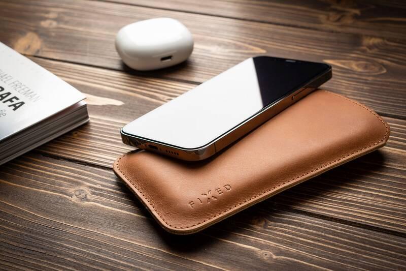 Pouzdro na mobil FIXED Slim na Apple iPhone 12 Pro Max hnědé