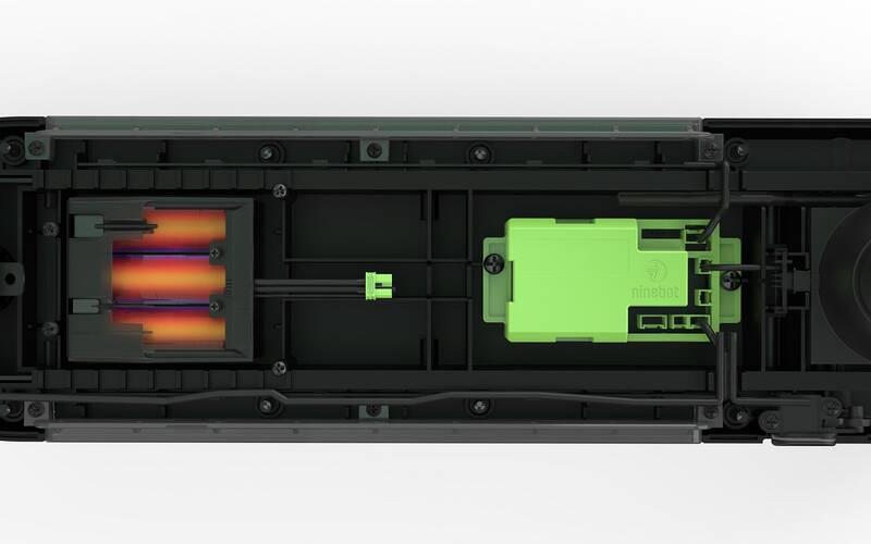 Elektrická koloběžka Ninebot by Segway Zing A6