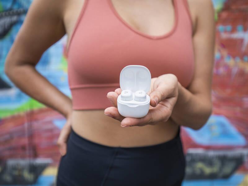 Sluchátka LAMAX Dots2 Touch Wireless Charging bílá