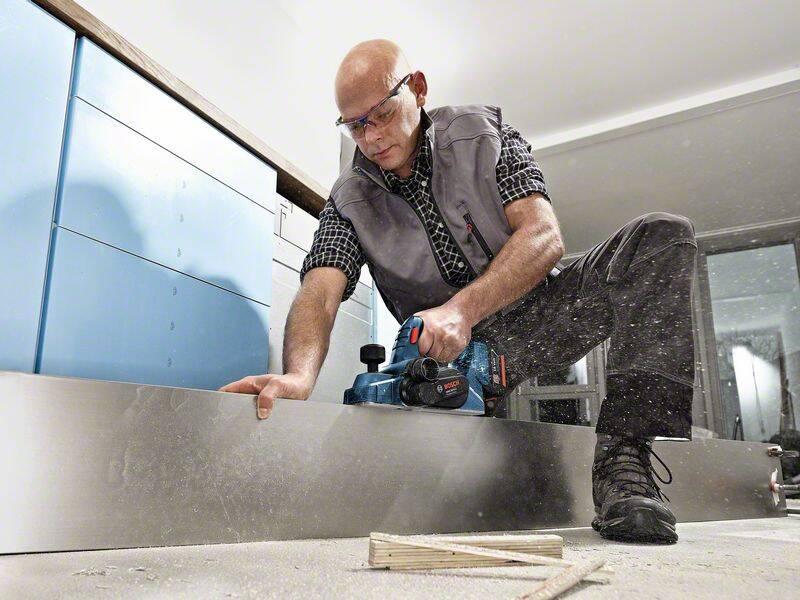 Hoblík Bosch GHO 18 V-LI