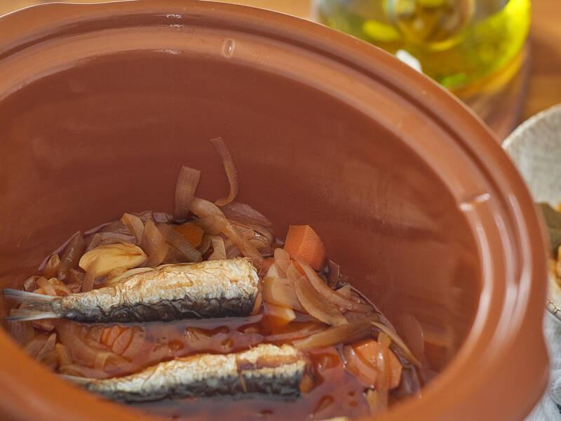 Pomalý hrnec JATA JEOL2135