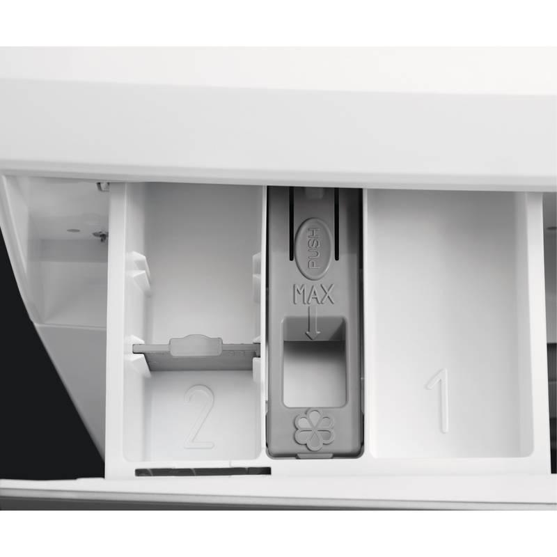 Pračka AEG L6SNE26IWC bílá