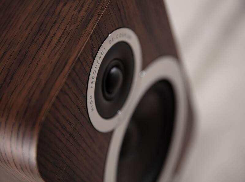 Reproduktory Q Acoustics Q 3030i, 2ks hnědé