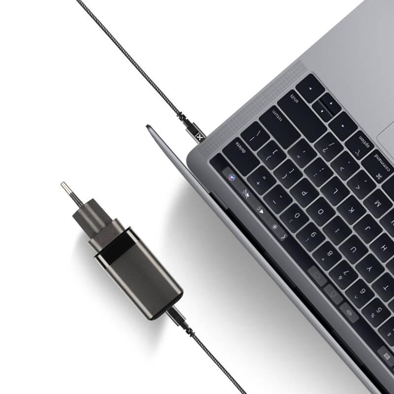 Nabíječka do sítě Xtorm Volt Laptop Travel Charger USB-C PD 65W černá