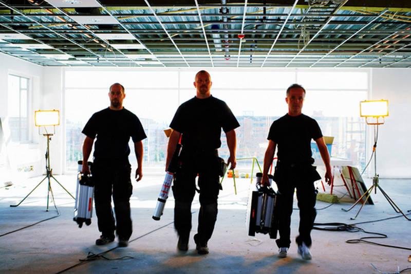 Žebřík G21 GA-TZ7-2M teleskopický