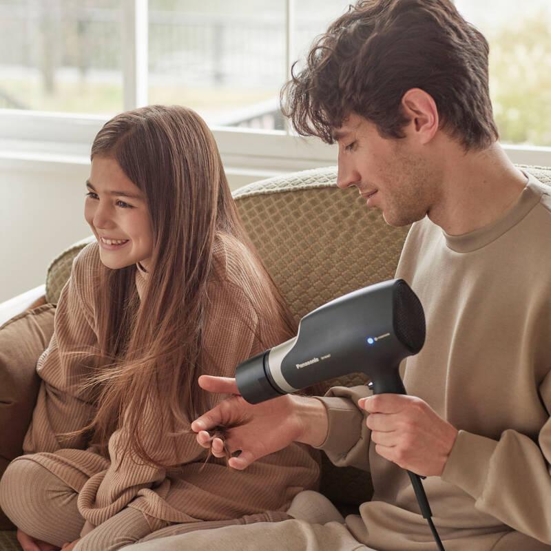 Fén Panasonic Nanoe™ EH-NA67-K825