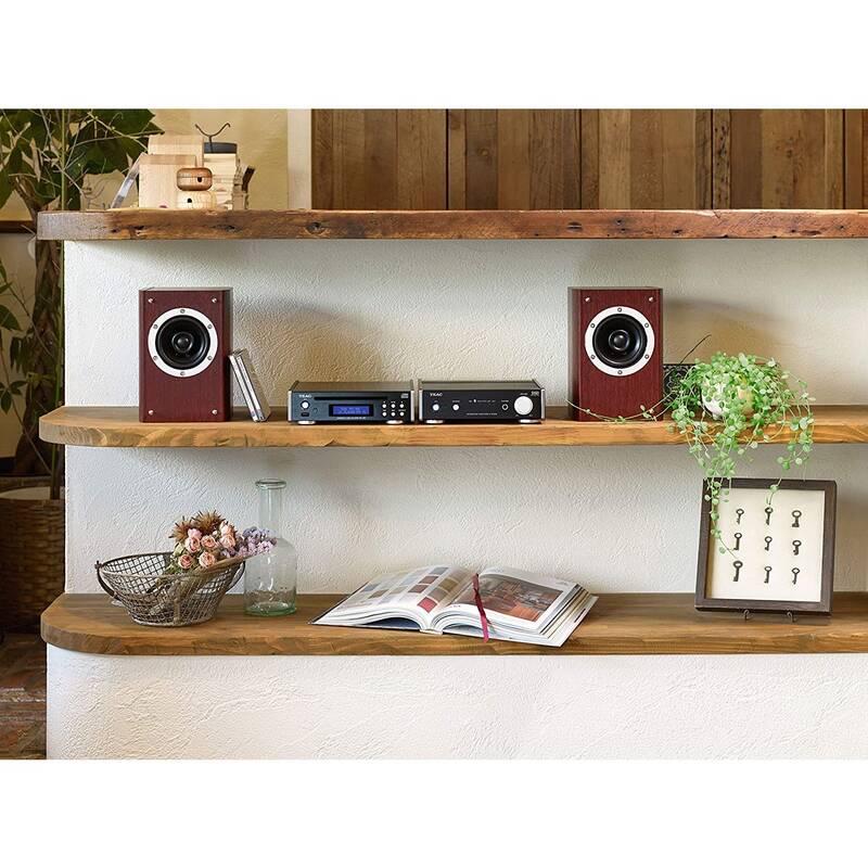 Radiopřijímač DAB CD Teac PD-301DAB-X černý