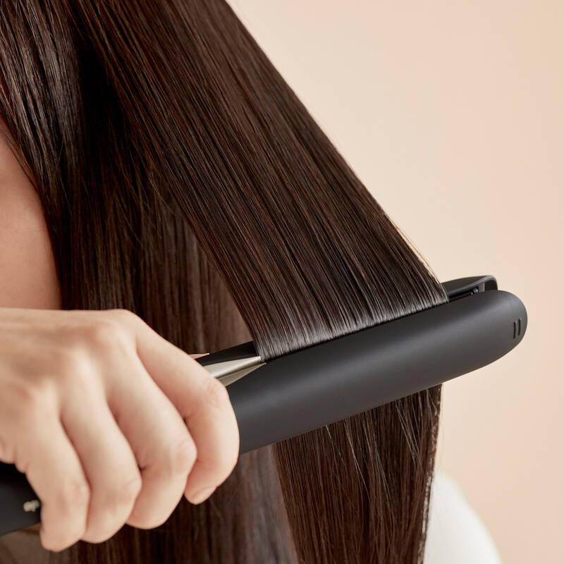 Žehlička na vlasy Panasonic Nanoe™ EH-HS0E-K825