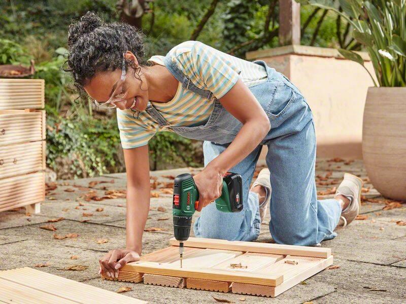 Aku vrtačka Bosch EasyDrill 18V-40 0.603.9D8.000