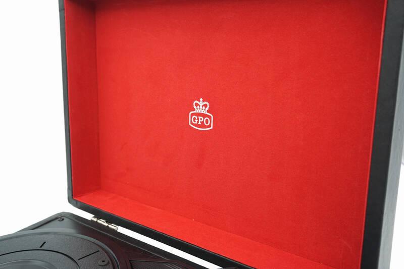 Gramofon GPO Soho V2 černý stříbrný