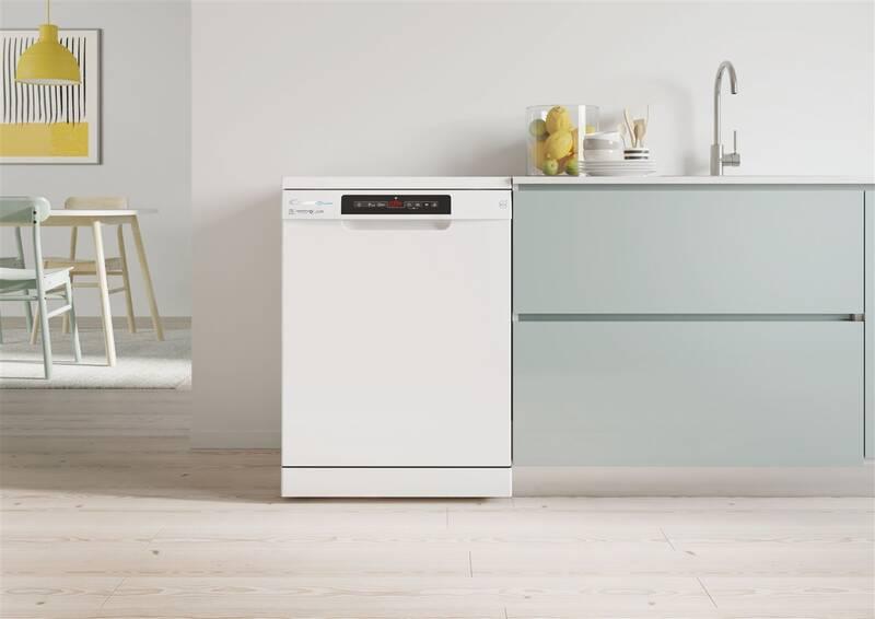 Myčka nádobí Candy CFB 5B1D3FW bílá