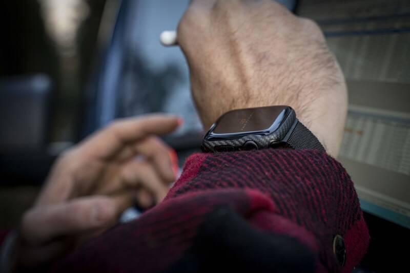 Ochranné pouzdro Tactical Zulu Aramid na Apple Watch 7 41mm černý