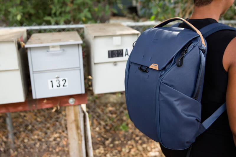 Batoh Peak Design Everyday Backpack 20L modrý