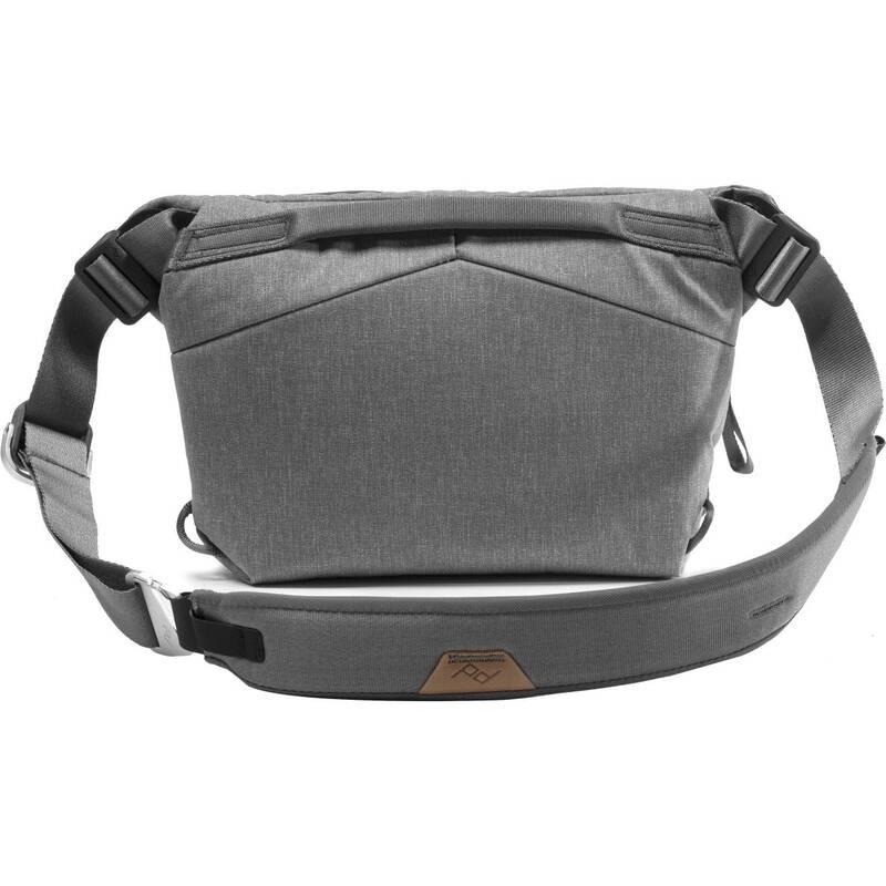 Brašna Peak Design Everyday Sling 3L šedá