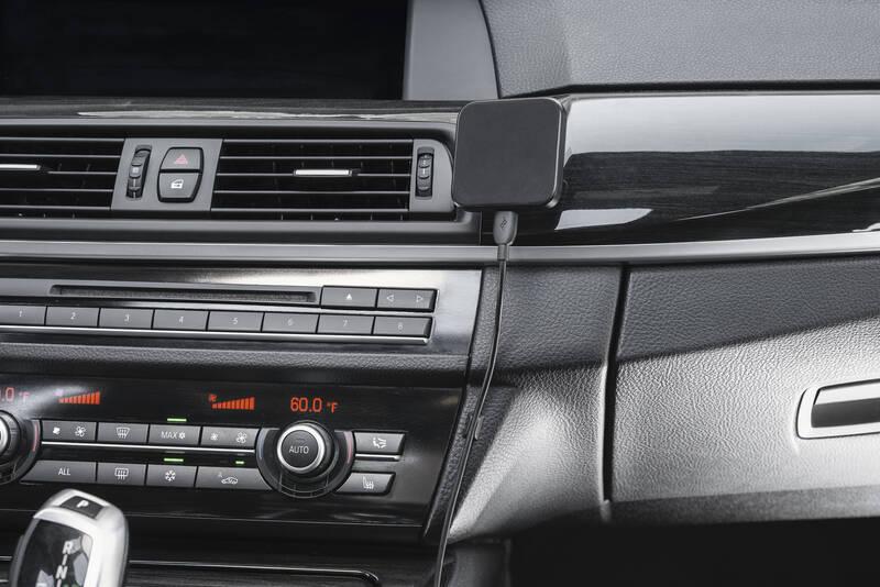 Držák na mobil Peak Design Car Mount Charging černý