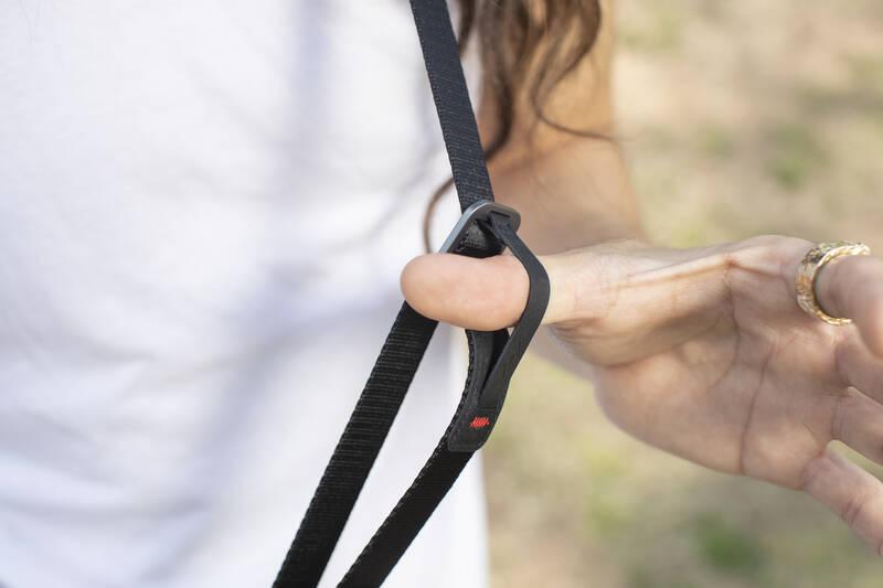 Popruh Peak Design Leash černý
