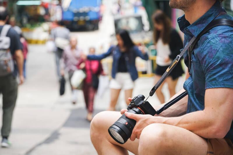 Popruh Peak Design Leash šedý