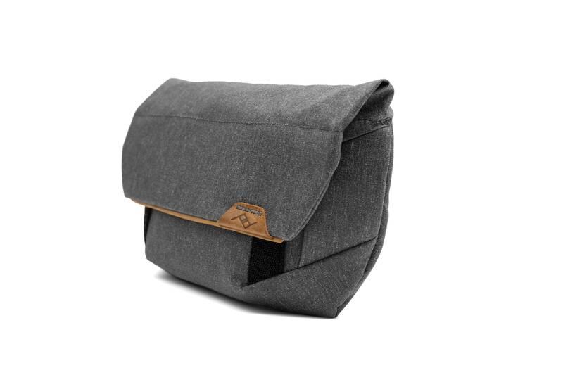 Pouzdro Peak Design Field Pouch šedé