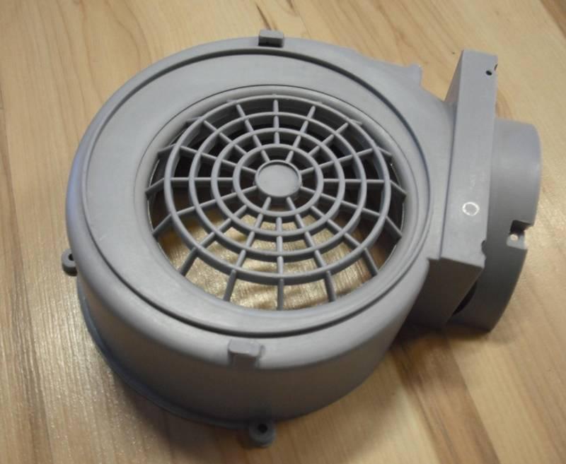 Odsavač par Guzzanti GSL 60 černý