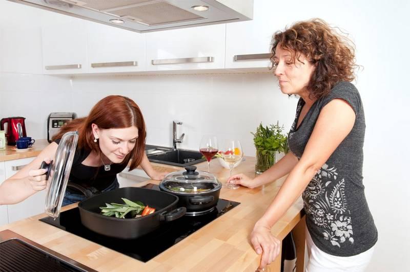 Pánev ETA Titanium Plus 6943 90000