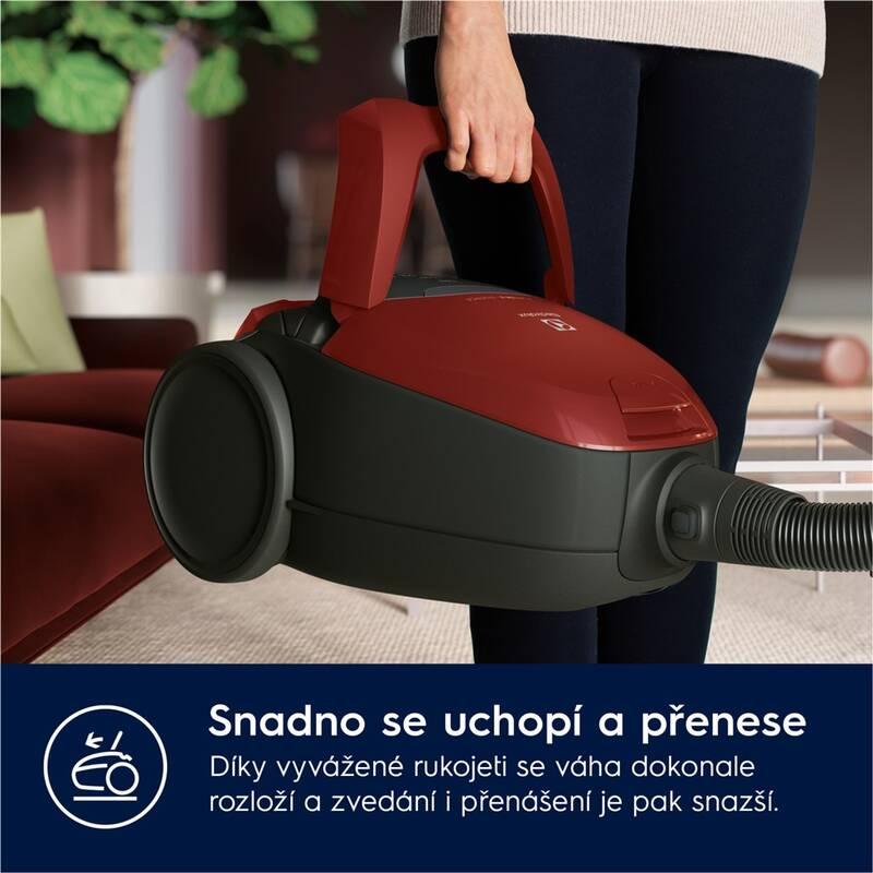 Podlahový vysavač Electrolux Pure D8.2 PD82-ANIMA červený