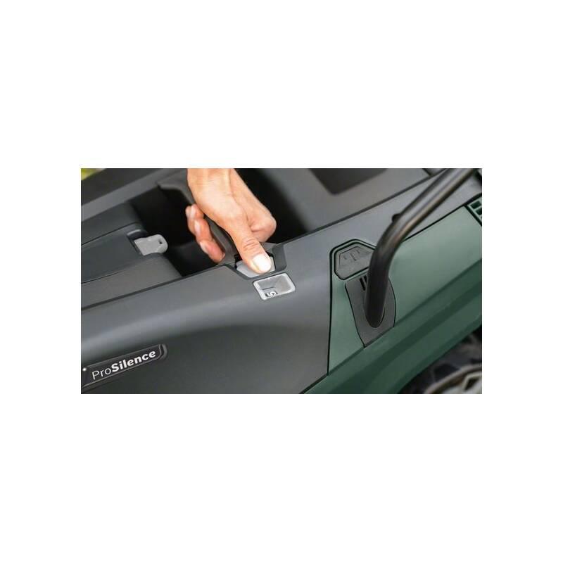 Sekačka Bosch UniversalRotak 555 0.600.8B9.50B