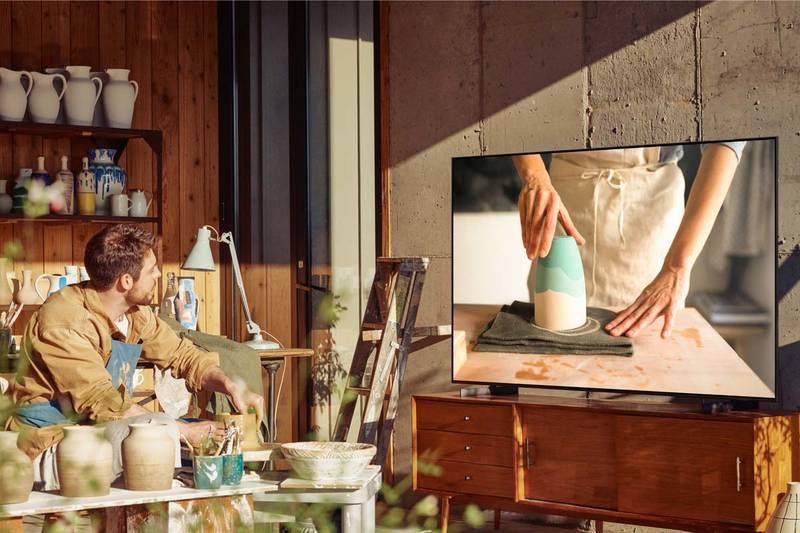 Televize Samsung UE55AU8072