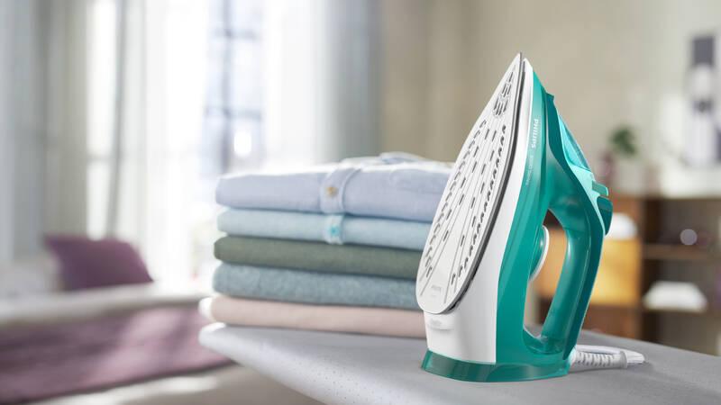 Žehlička Philips 3000 Series DST3030 70