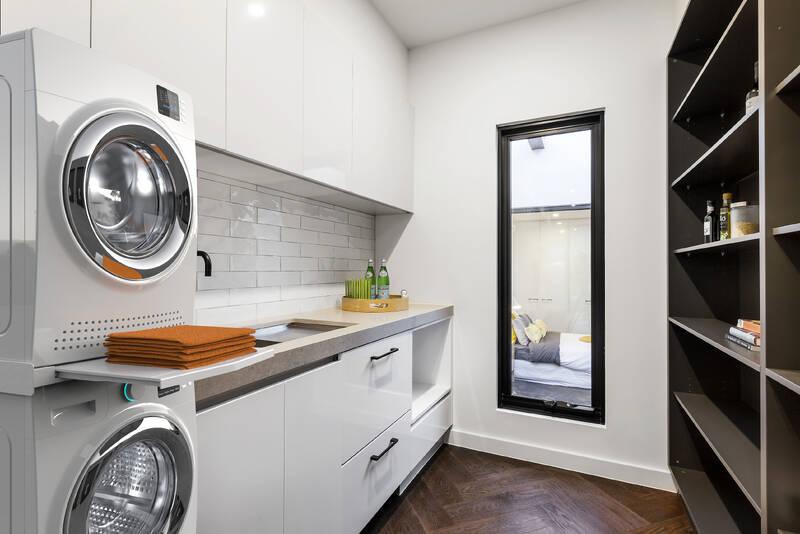 Mezikus pračka - sušička s výsuvem Meliconi 656118 bílý