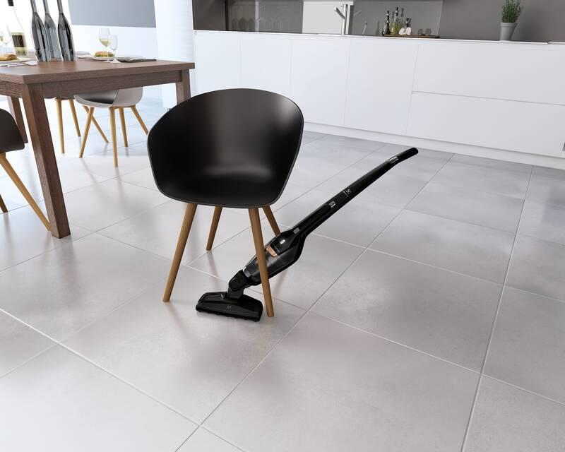Tyčový vysavač Electrolux Ergorapido Classic EERC73EB černý