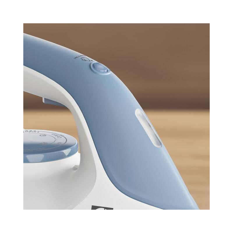 Žehlicí systém Electrolux Care 500 E5ST1-2DB bílá modrá
