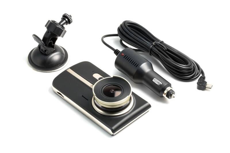 Autokamera Technaxx s asistenčním systémem černá stříbrná