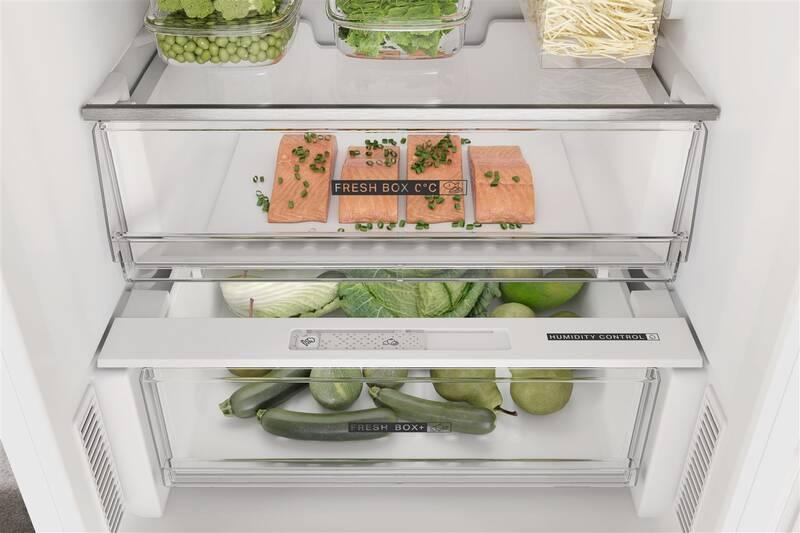 Chladnička s mrazničkou Whirlpool W7X 82O W bílá