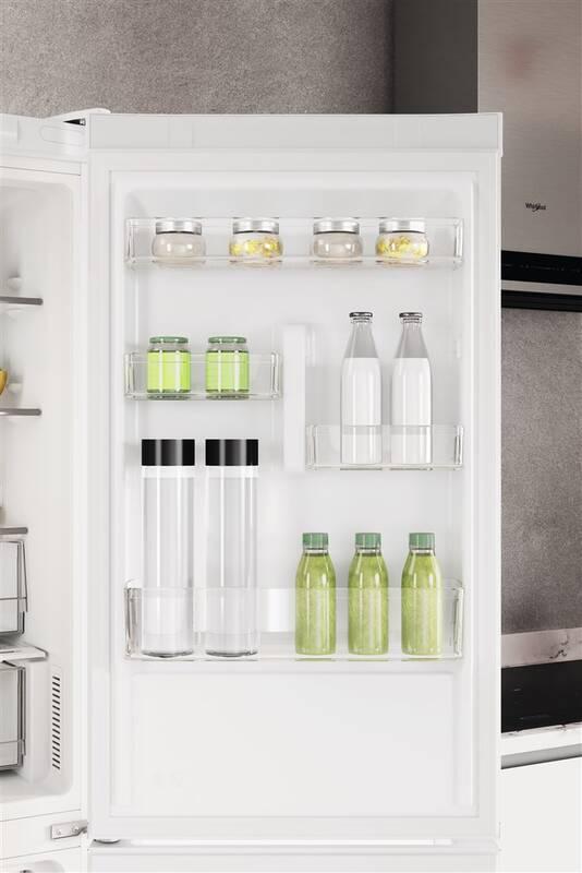 Chladnička s mrazničkou Whirlpool W7X 82O W bílá