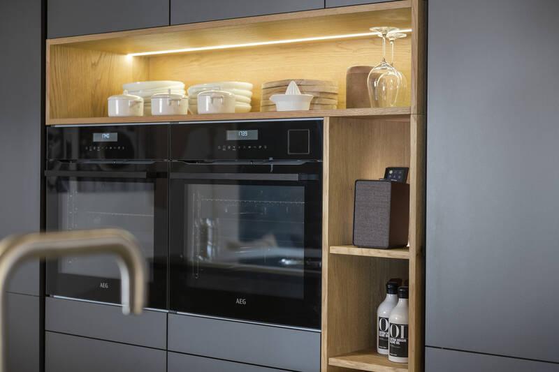 Internetový radiopřijímač s DAB Pure Evoke SPOT černý