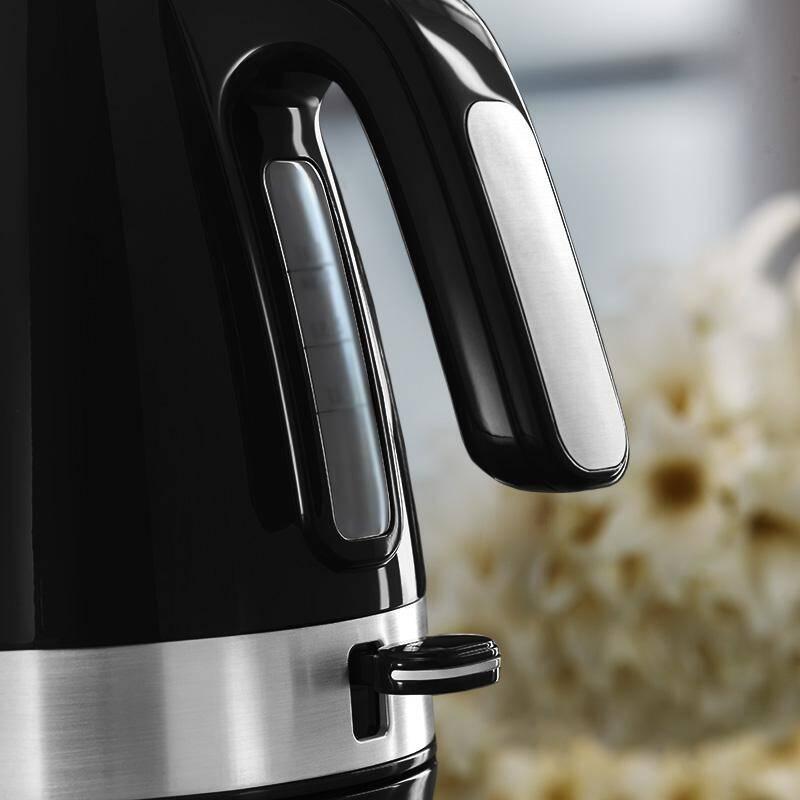 Rychlovarná konvice DeLonghi Active line KBLA2000.BK černá