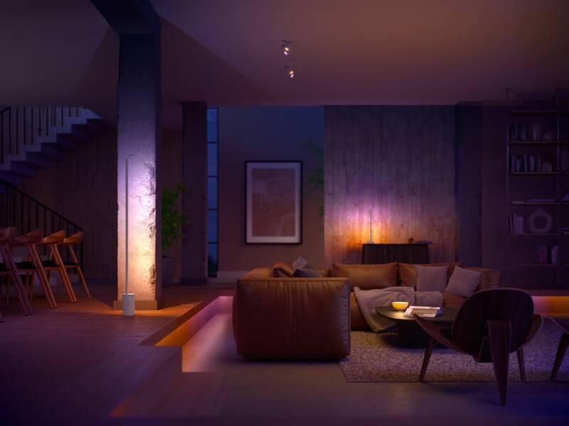 Stojací lampa Philips Hue Gradient Signe bílá
