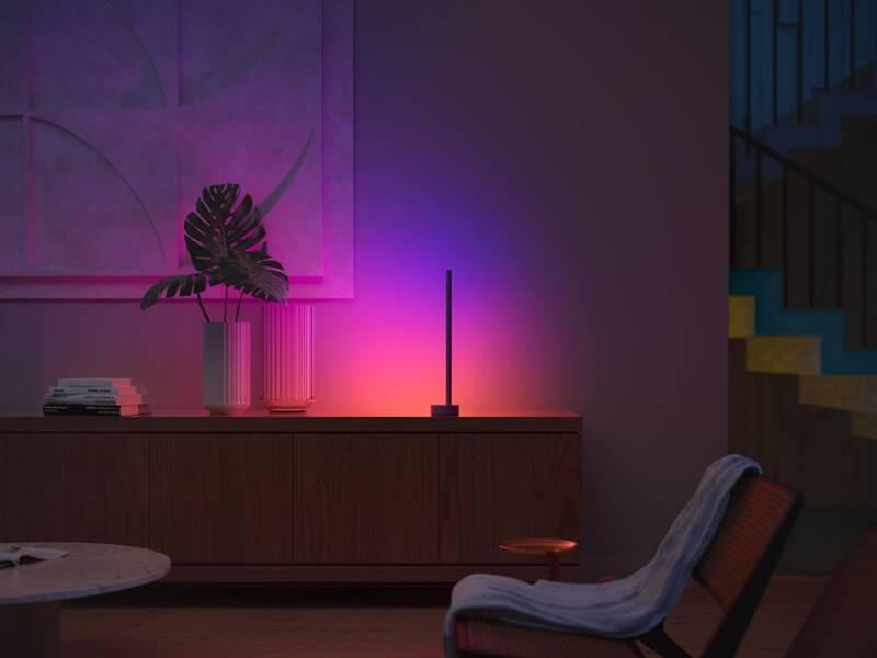 Stolní lampička Philips Hue Gradient Signe černá