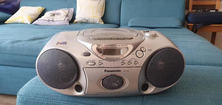 Rádio Panasonic RX-D19 (EN)