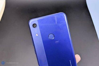 Mobilní telefon Honor 8