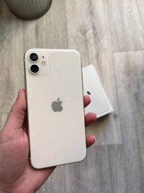Mobilní telefon iPhone 11 64Gb bílý